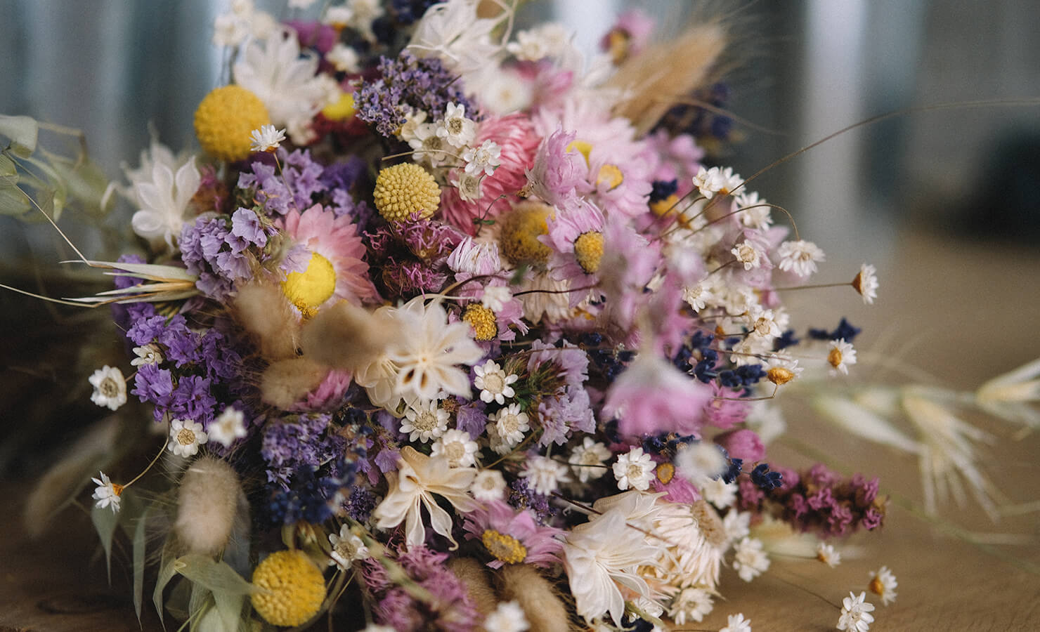 DRIED FLOWERS: Mini Mix & Vase