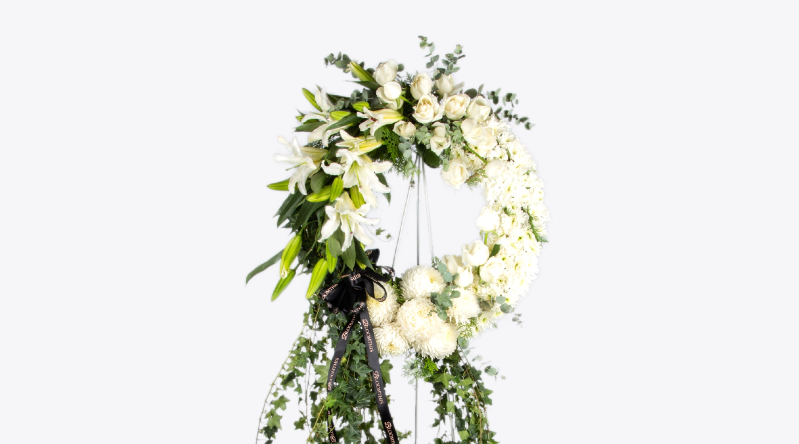 Graceful flower wreaths by Bloomthis