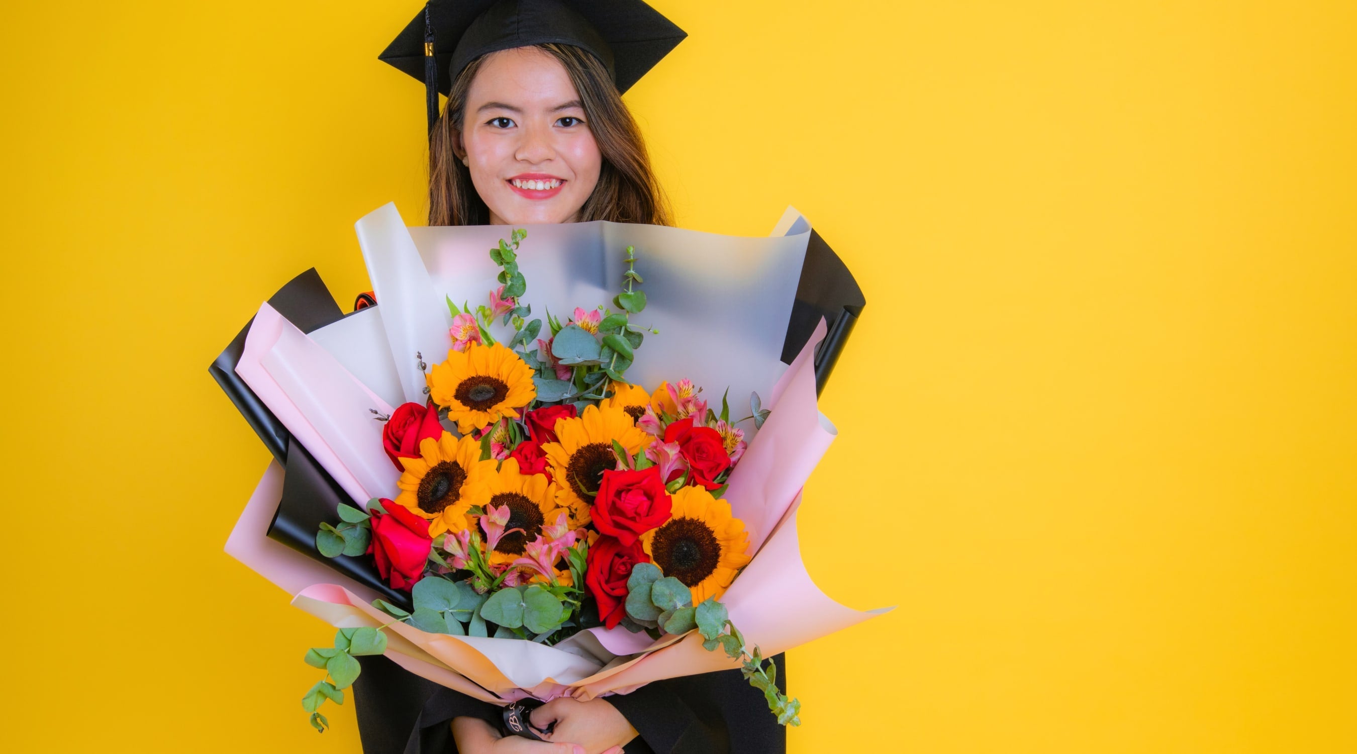 BloomThis graduation bouquets & flowers
