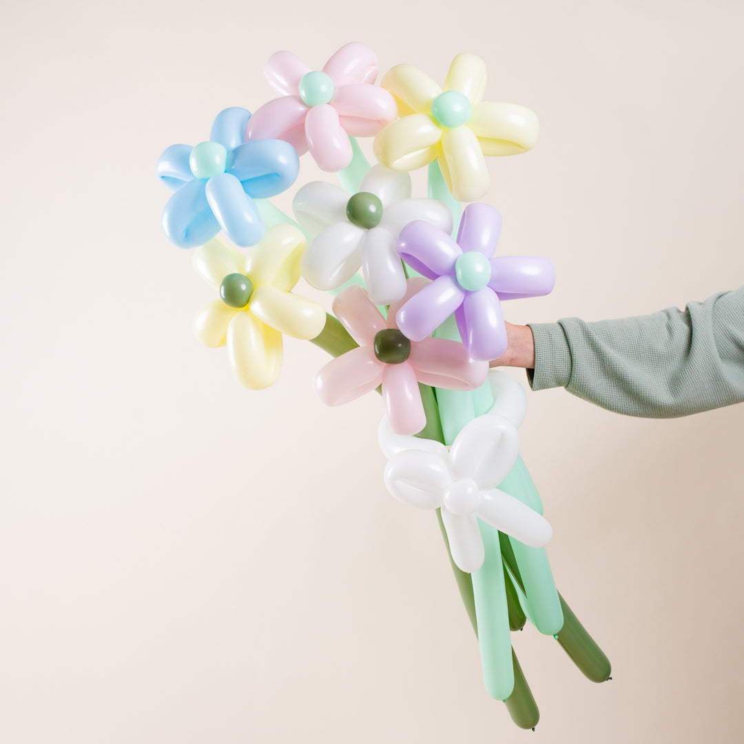 Daisy Balloon Bouquet (7 Stalks)