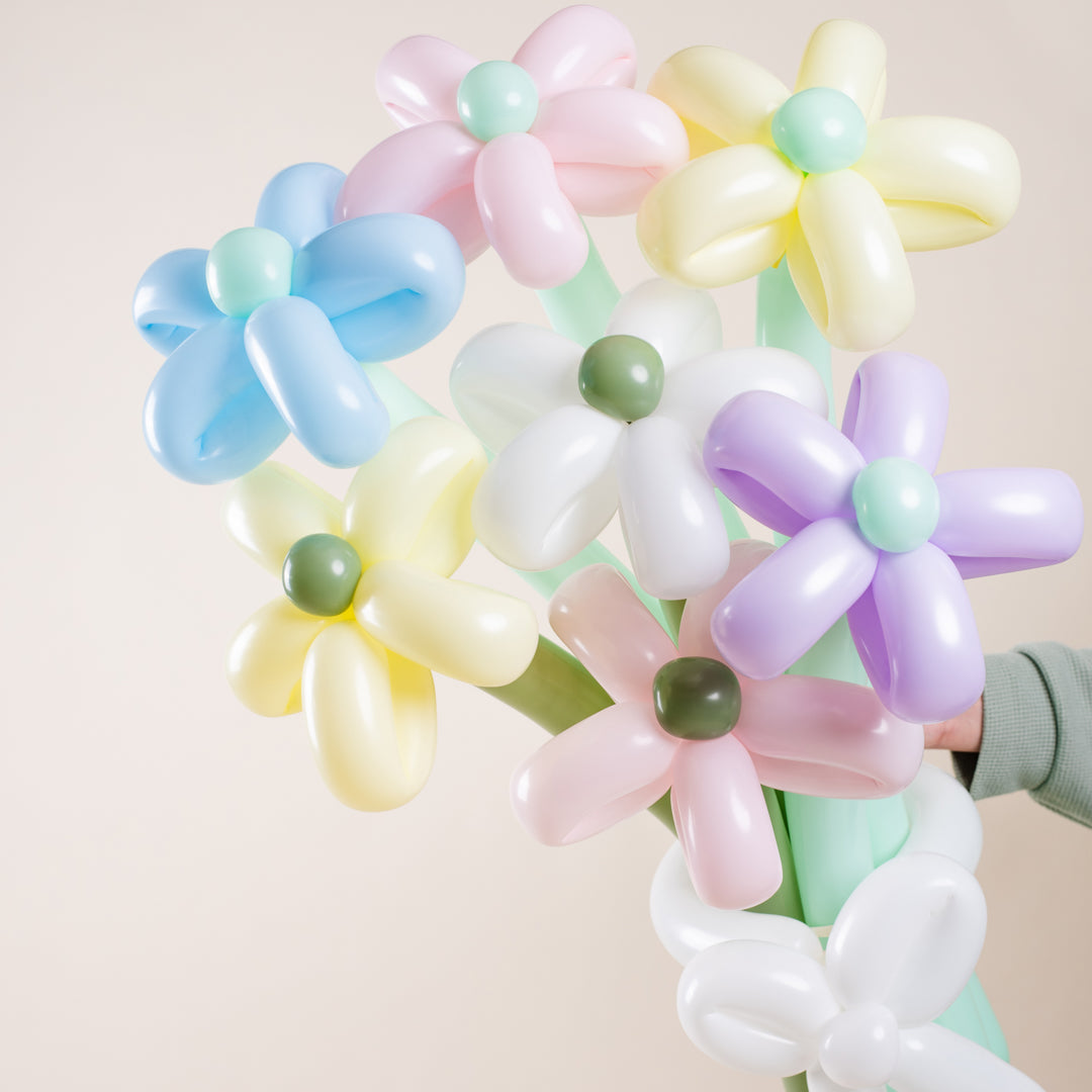 Daisy Balloon Bouquet (7 Stalks)