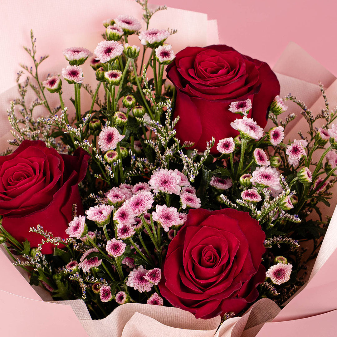 bloomthis-bouquet-alessi-red-rose-bouquet-1080x1080-03
