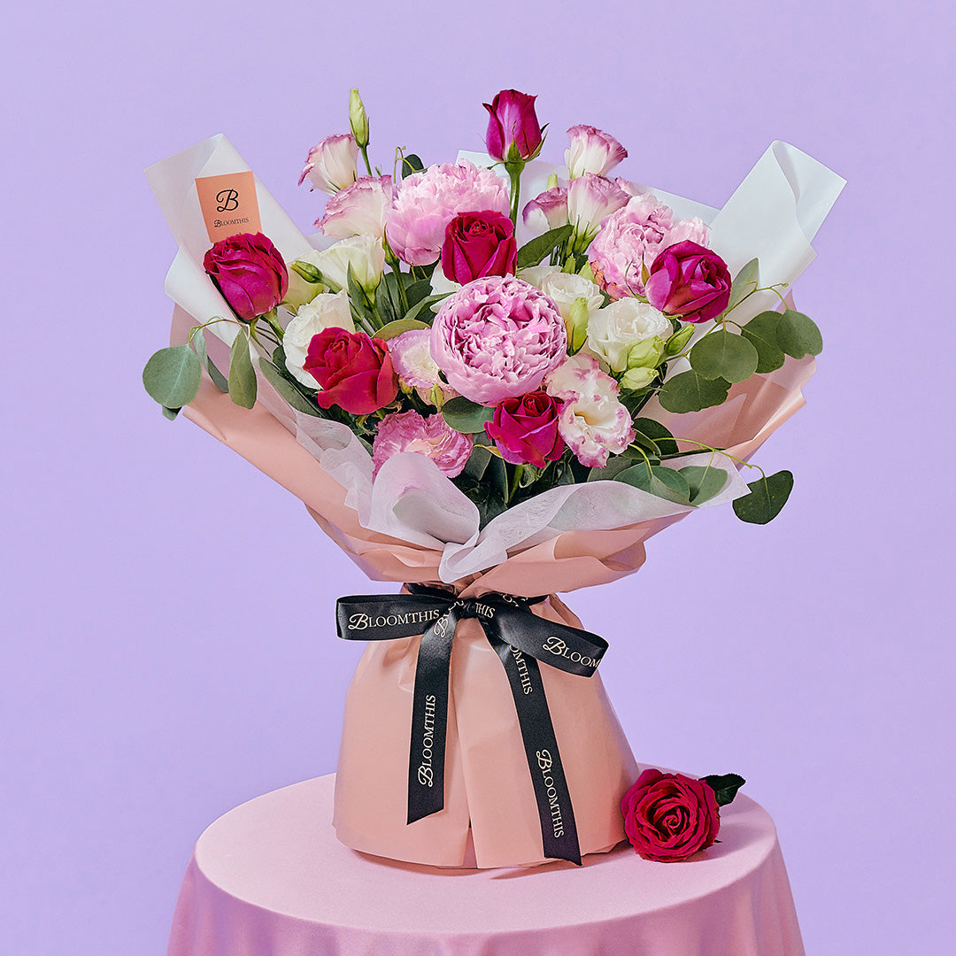 bloomthis-bouquet-alyssa-rose-peony-bouquet-1080x1080-01_d1ce294e-68b2-4d40-81fc-238edd362452