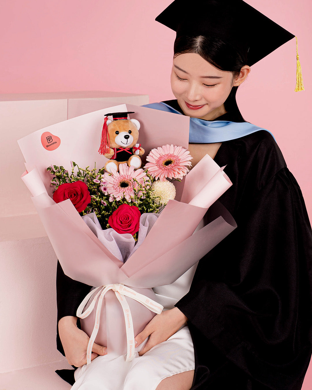 bloomthis-bouquet-amelia-red-rose-graduation-bear-bouquet-1080x1350-02