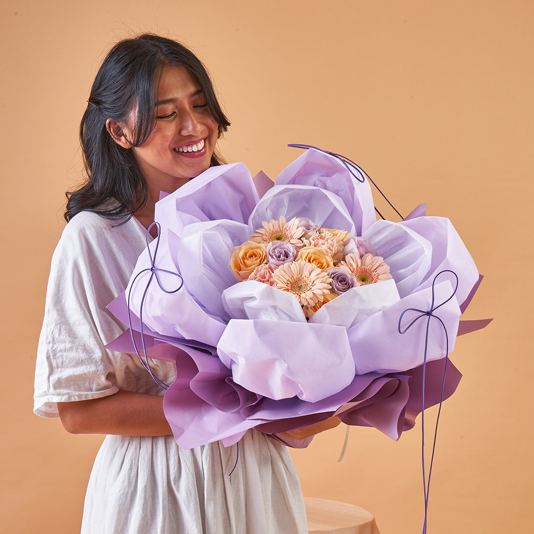 Ivonne Lilac Rose Petal Bouquet (MD)