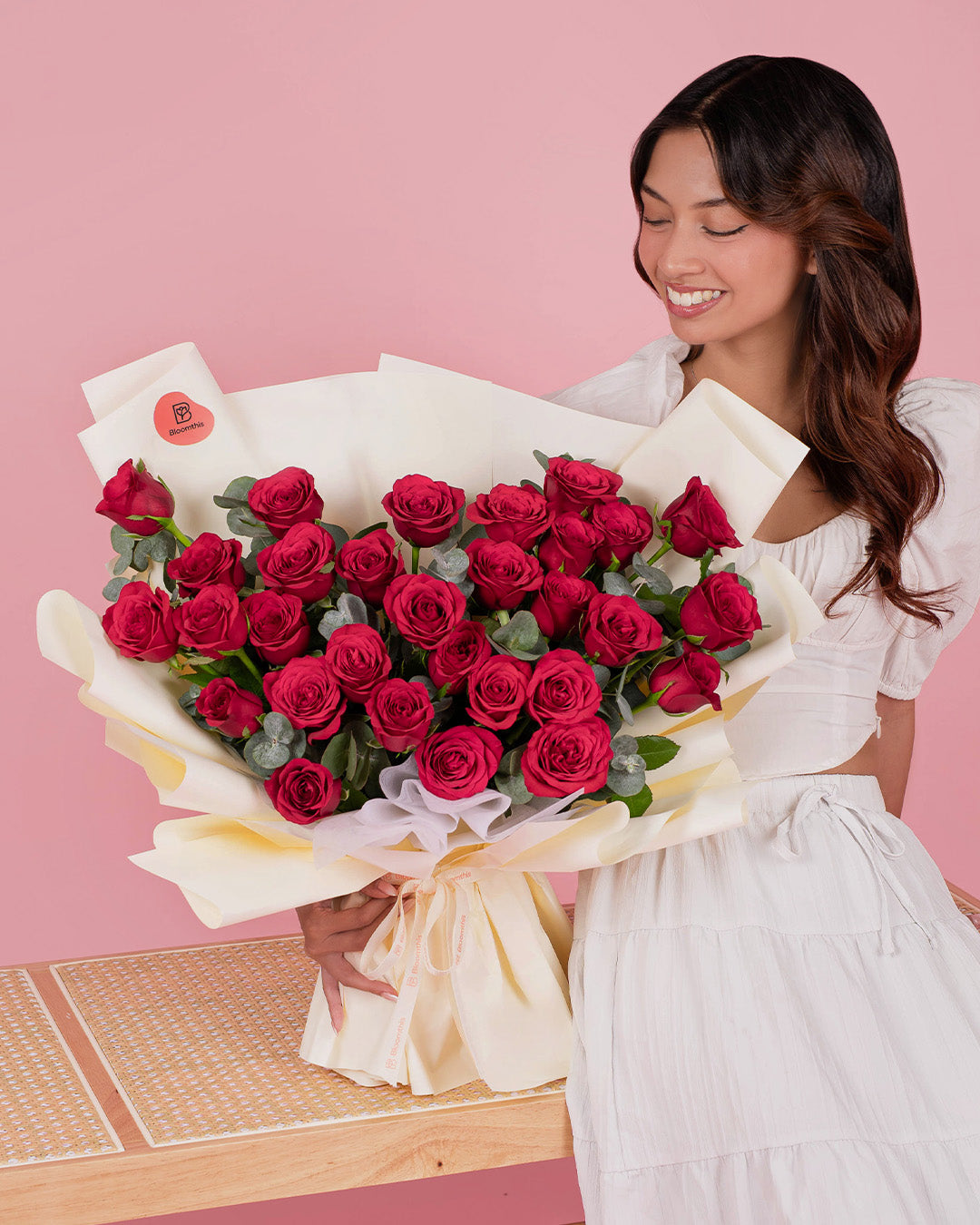 bloomthis-bouquet-kathy-red-rose-bouquet-1080x1350-02_8e6d773f-1cd2-4a06-84fa-f67240dbf237