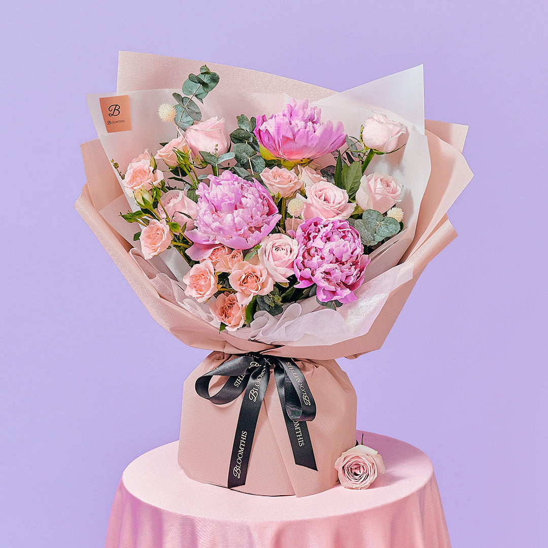 bloomthis-bouquet-piper-rose-peony-bouquet-1080x1080-01_02905561-5f42-4f61-a540-ee908be9d486