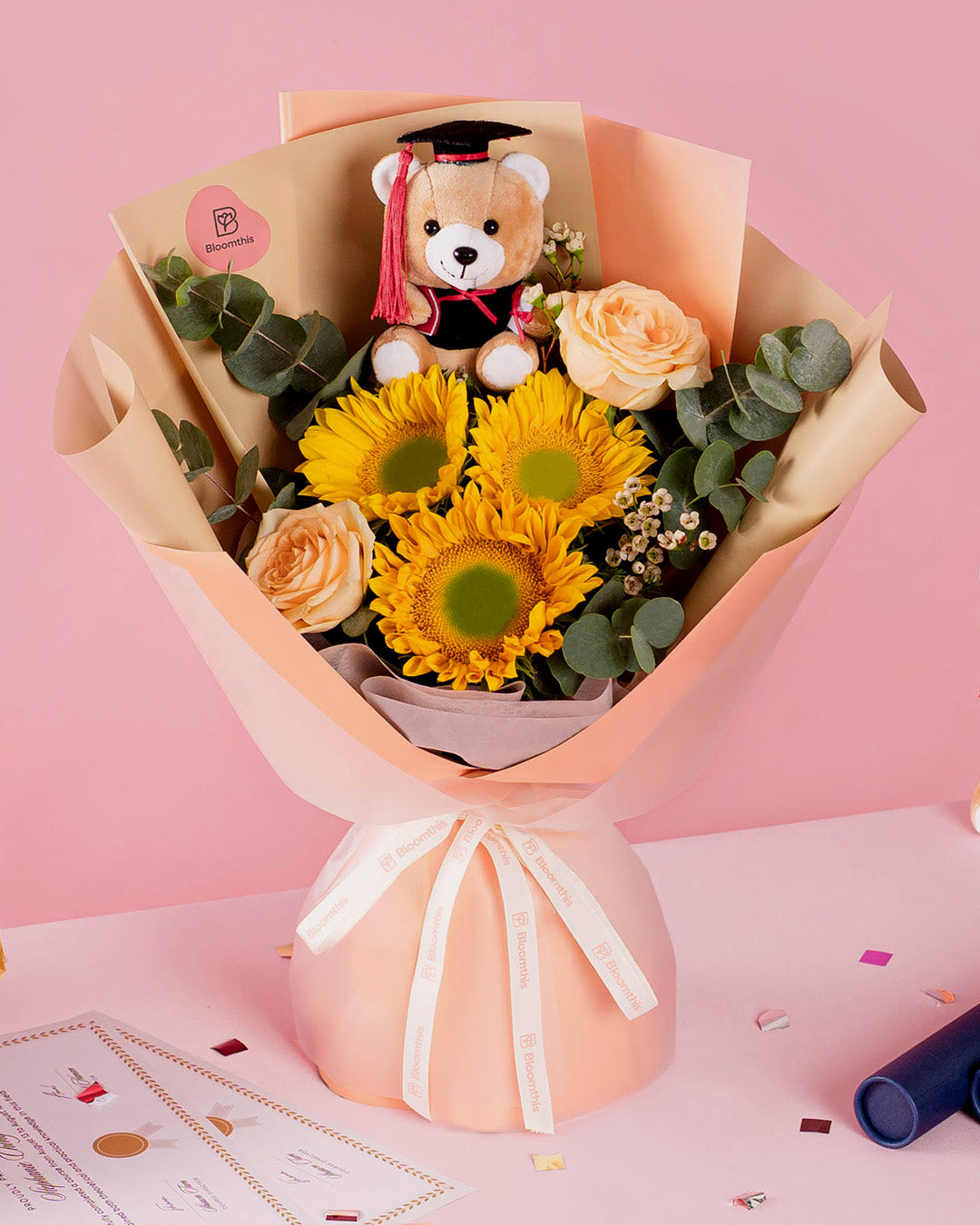 bloomthis-bouquet-sunny-sunflower-graduation-bear-bouquet-1080x1350-01