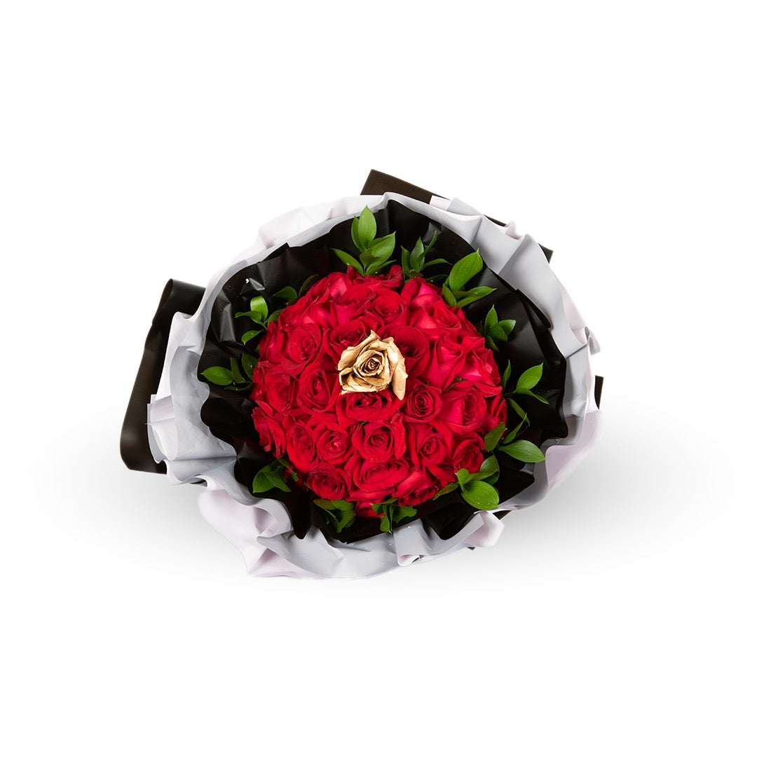 Sweetheart Red & Gold Rose Valentine's Day Bouquet (VD)