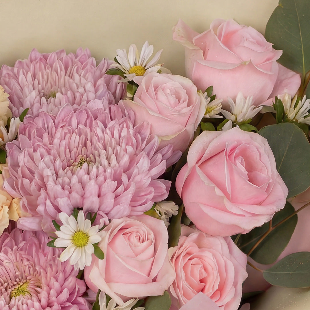 bloomthis-bouquet-zaylee-pink-mum-bouquet-1080x1080-04