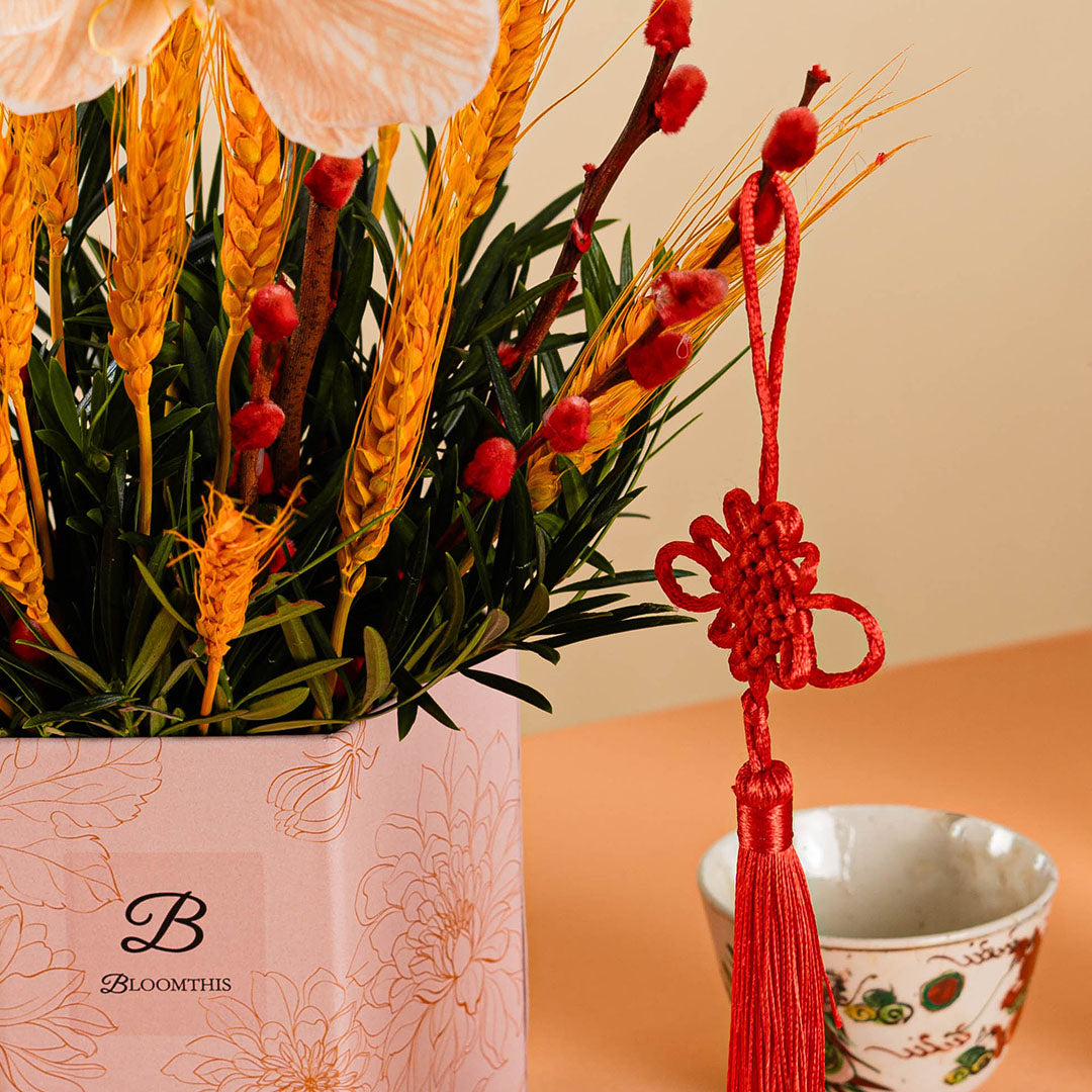 bloomthis-chinese-new-year-hat-box-longevity-apricot-cut-phalaenopsis-chinese-new-year-flower-box-2025-1080x1080-05