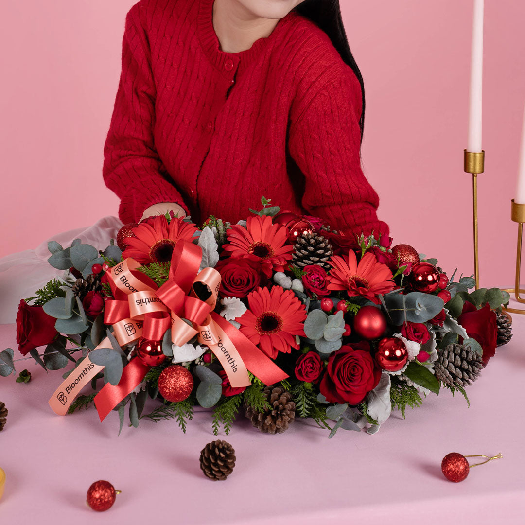 bloomthis-christmas-centrepiece-christie-christmas-table-floral-centrepiece-1080x1080-02