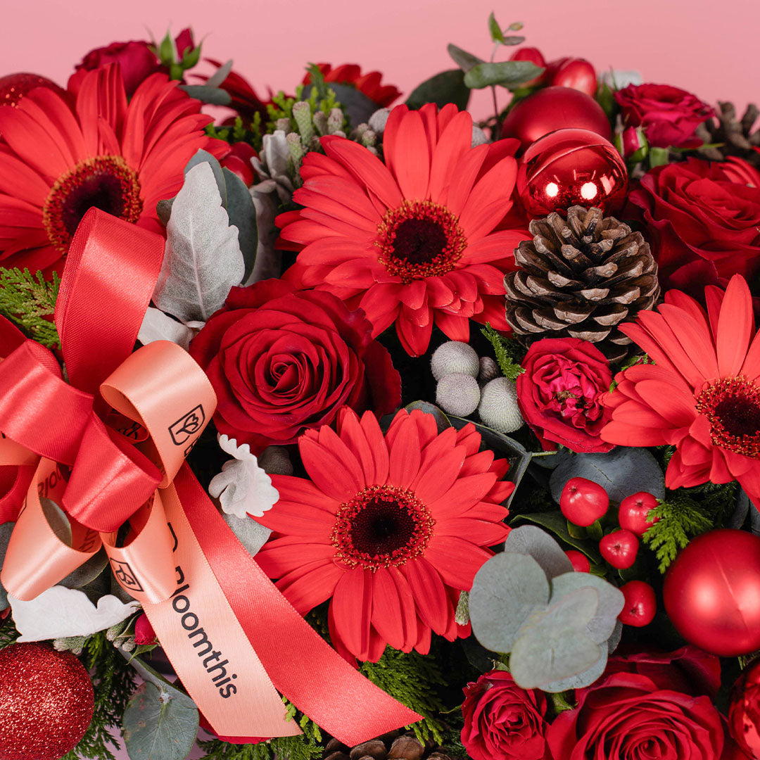 bloomthis-christmas-centrepiece-christie-christmas-table-floral-centrepiece-1080x1080-03