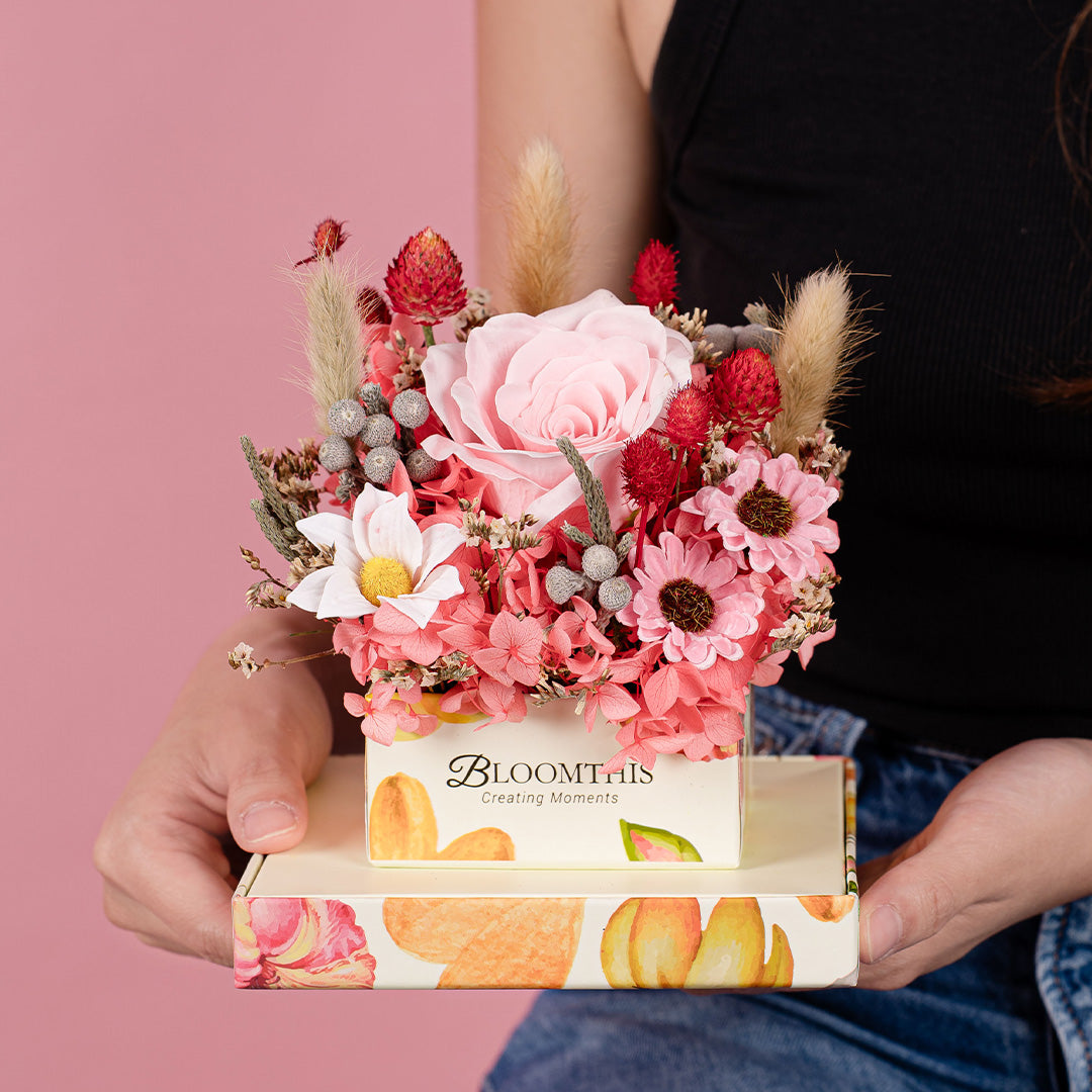 bloomthis-everlasting-eternity-reverie-pink-soap-rose-gift-box-1080x1080-04