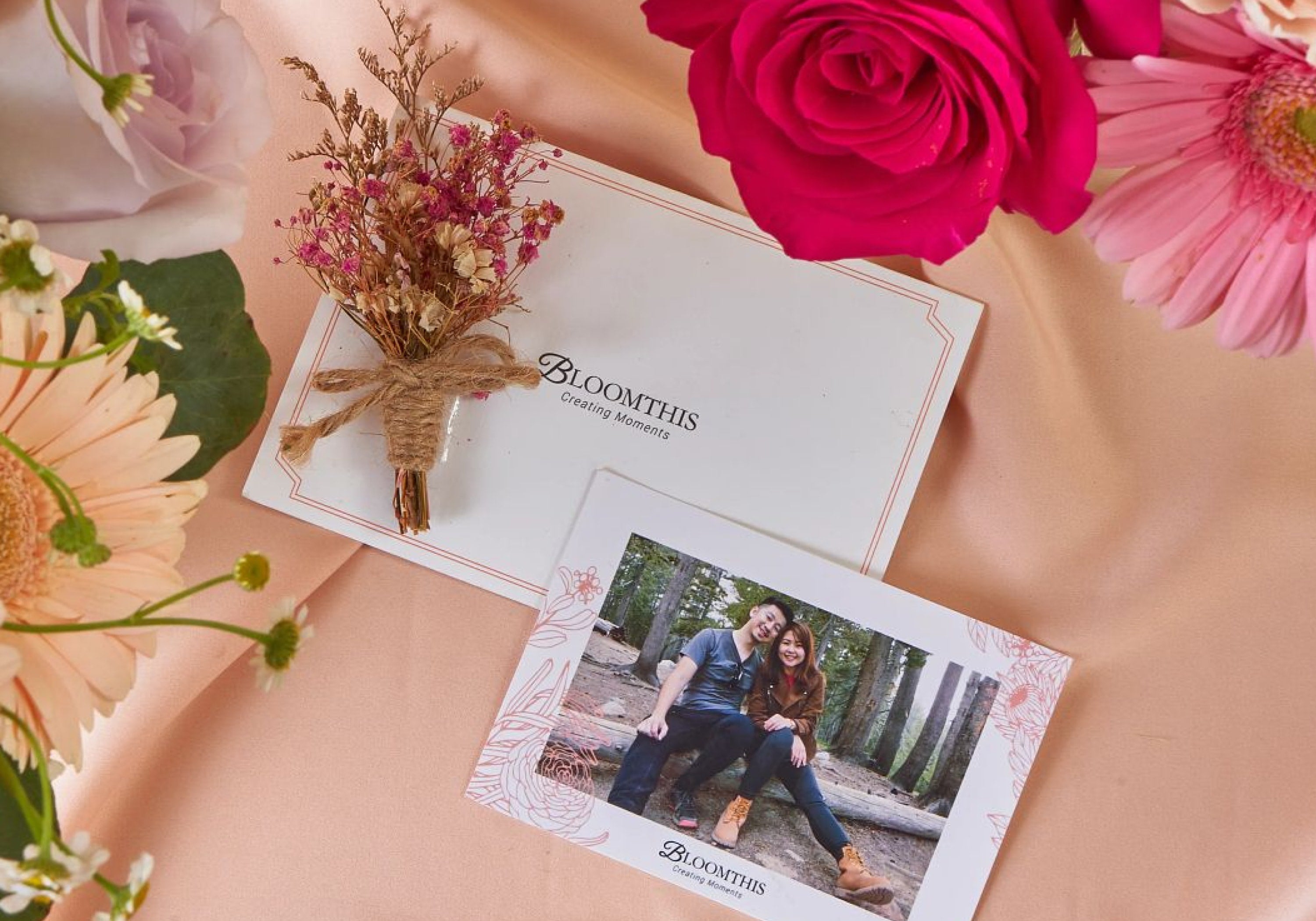 bloomthis-girlfriend-day-usp-03-free-personalised-card-photo