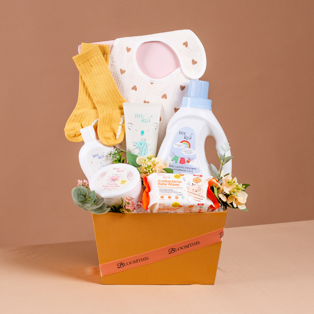 Ninetta Newborn Baby Hamper