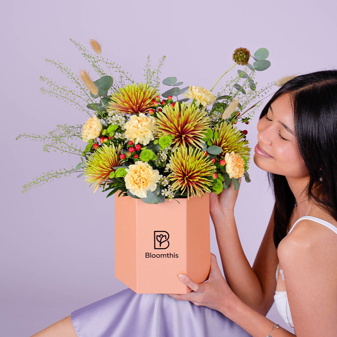 bloomthis-hat-box-adora-peach-carnation-flower-box-1080x1080-02