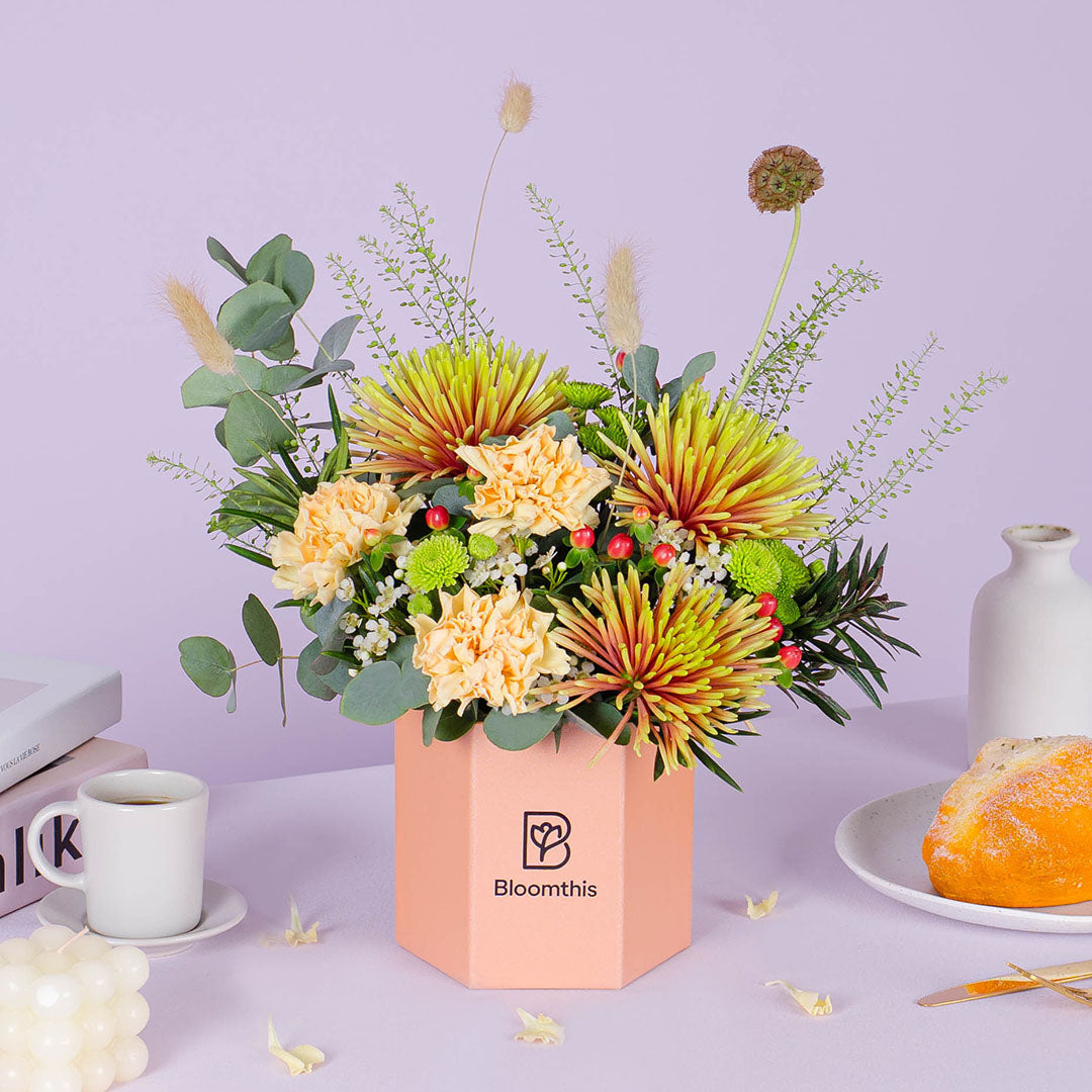 bloomthis-hat-box-adora-peach-carnation-flower-box-1080x1080-03