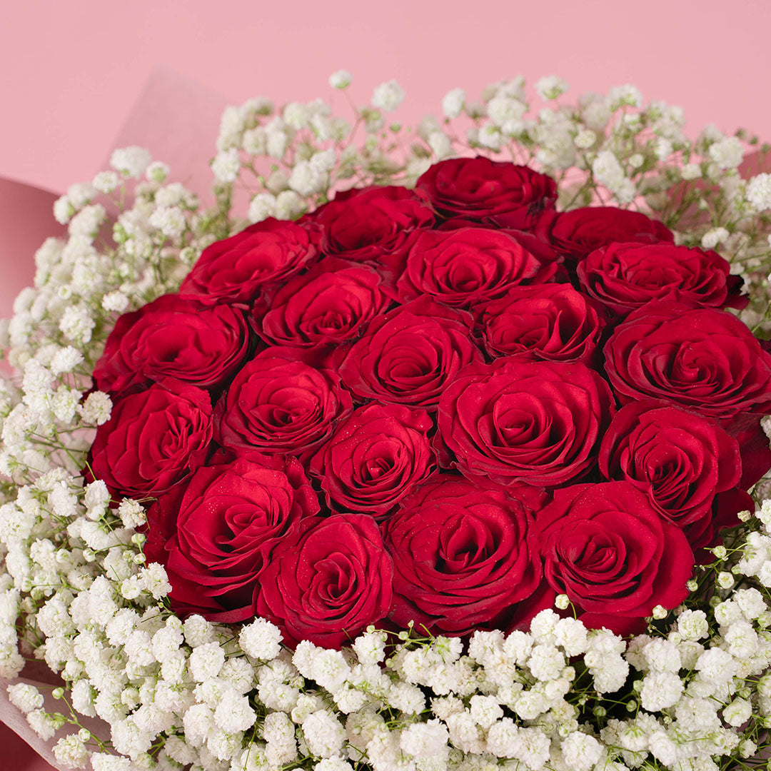bloomthis-hat-box-aphrodite-red-rose-flower-box-1080x1080-05_21b459bd-94d0-46df-a815-fd5316888e9a