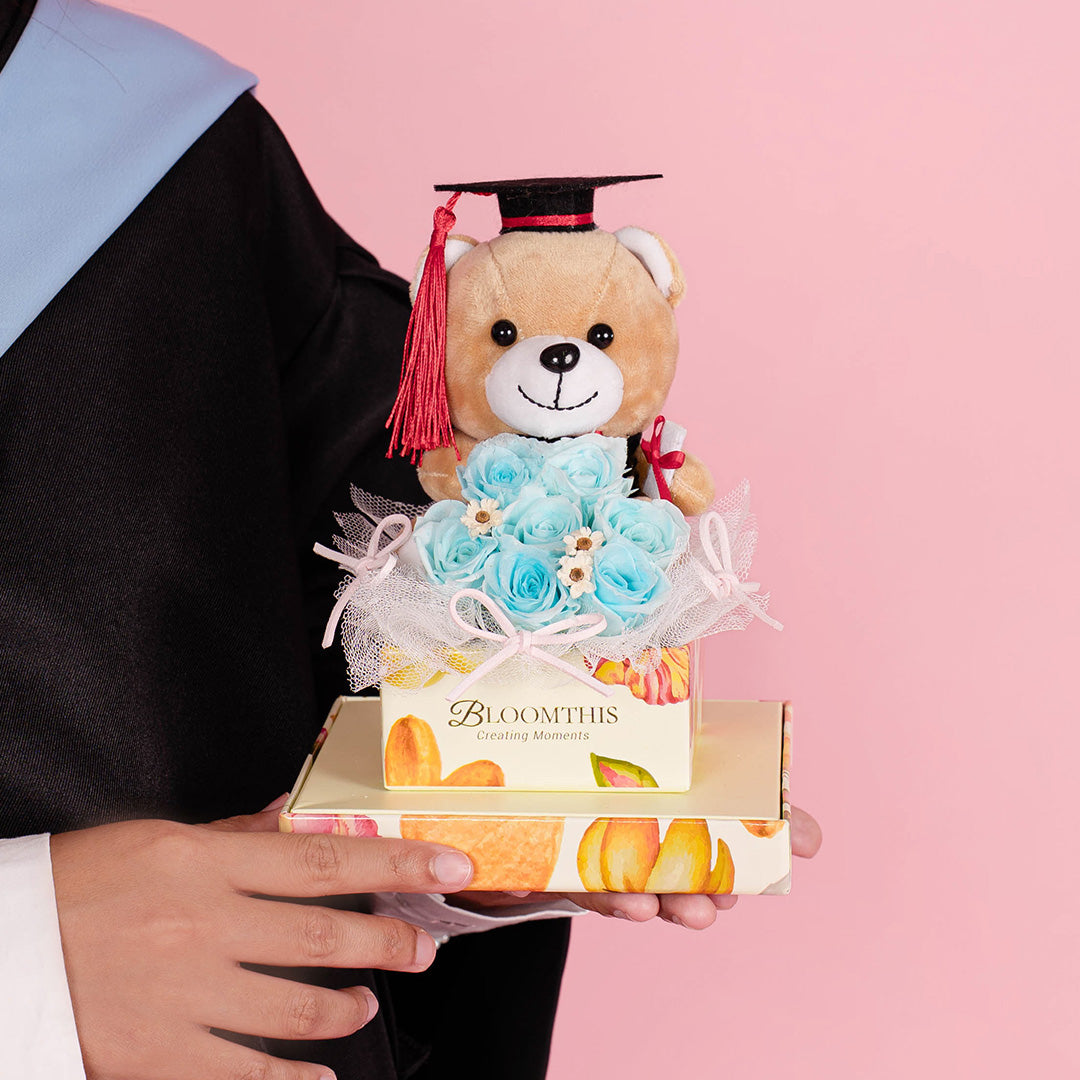 bloomthis-hat-box-endeavour-preserved-rose-graduation-memento-wildflower-edition-1080x1080-04