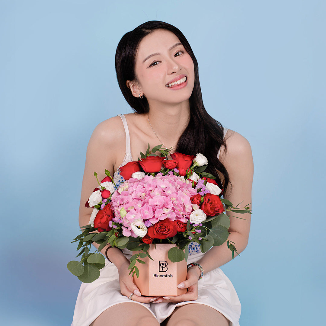 bloomthis-hat-box-erica-hydrangea-and-rose-flower-box-1080x1080-04
