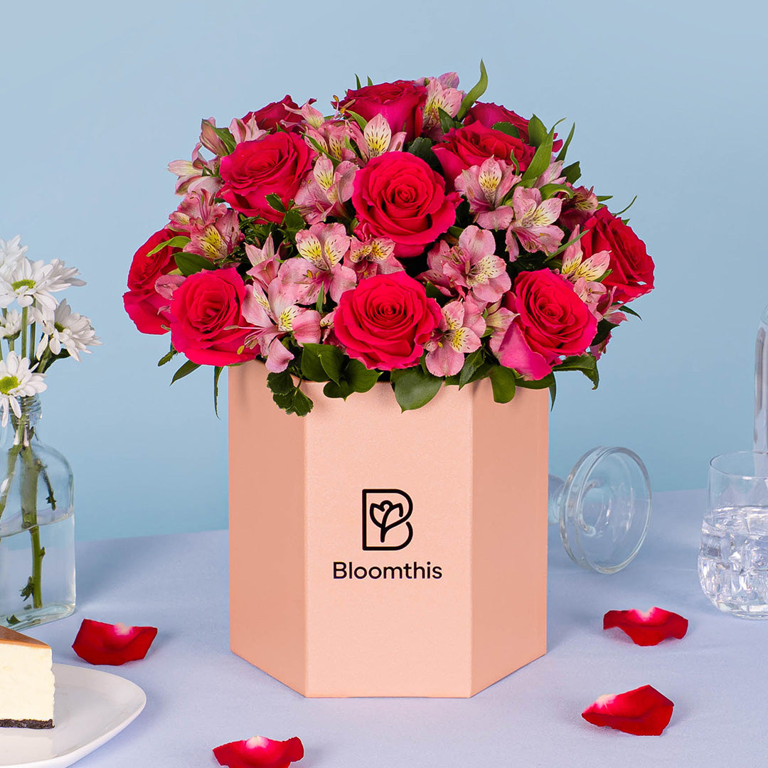 bloomthis-hat-box-gwen-rose-lily-flower-box-1080x1080-01