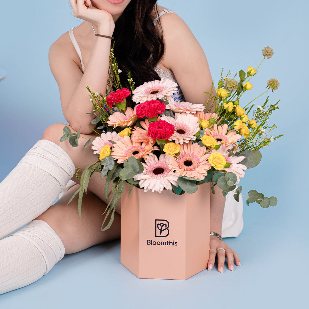 bloomthis-hat-box-izzy-pink-daisy-flower-box-1080x1080-02