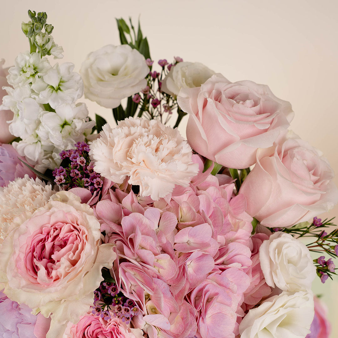 bloomthis-hat-box-jane-hydrangea-peony-jo-malone-london-flower-box-1080x1080-03