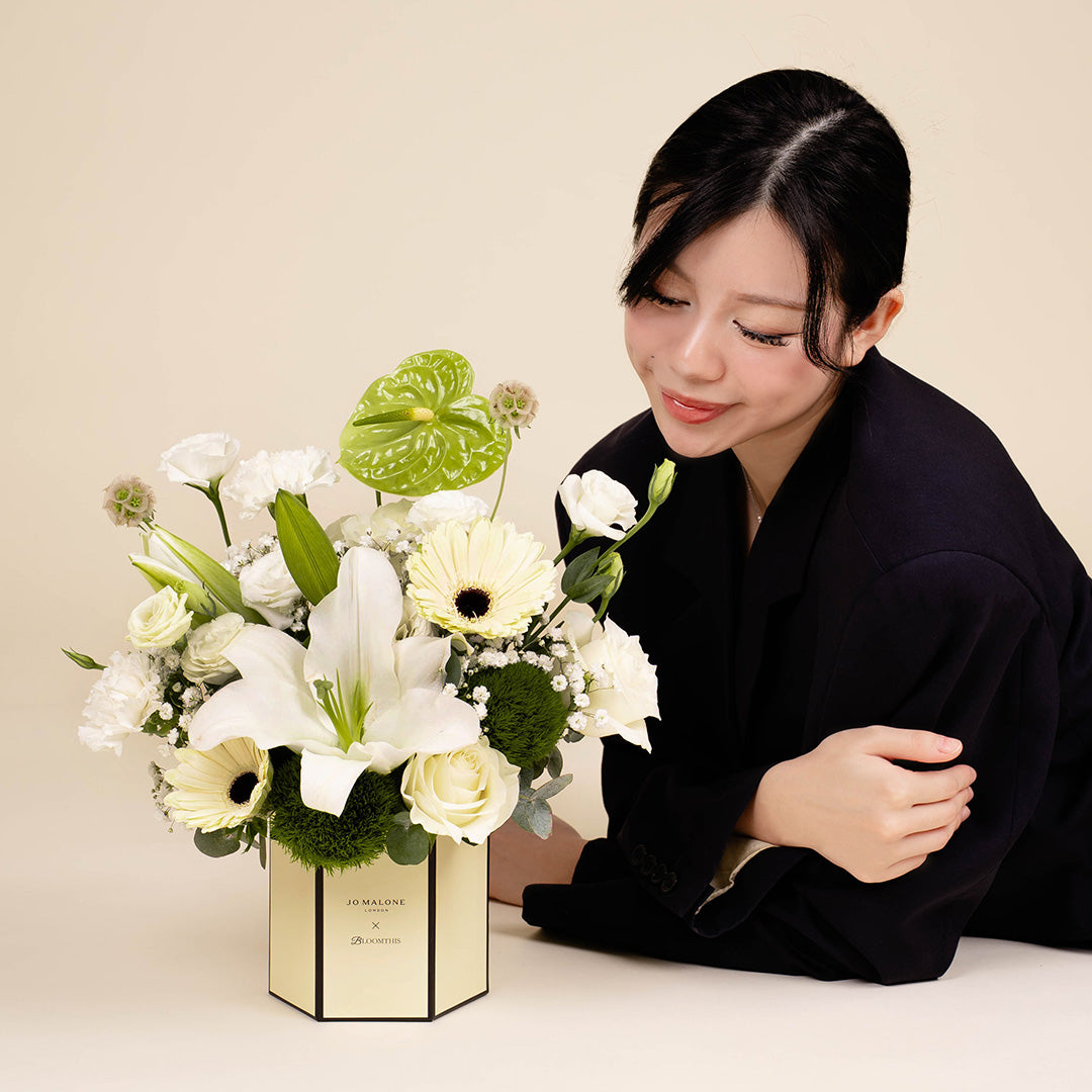 bloomthis-hat-box-josephine-white-lily-jo-malone-london-flower-box-1080x1080-06