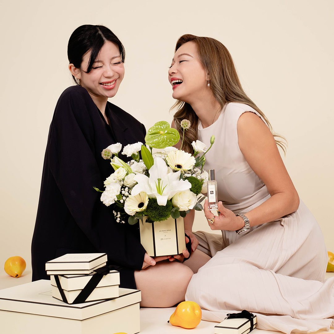bloomthis-hat-box-josephine-white-lily-jo-malone-london-flower-box-1080x1080-07