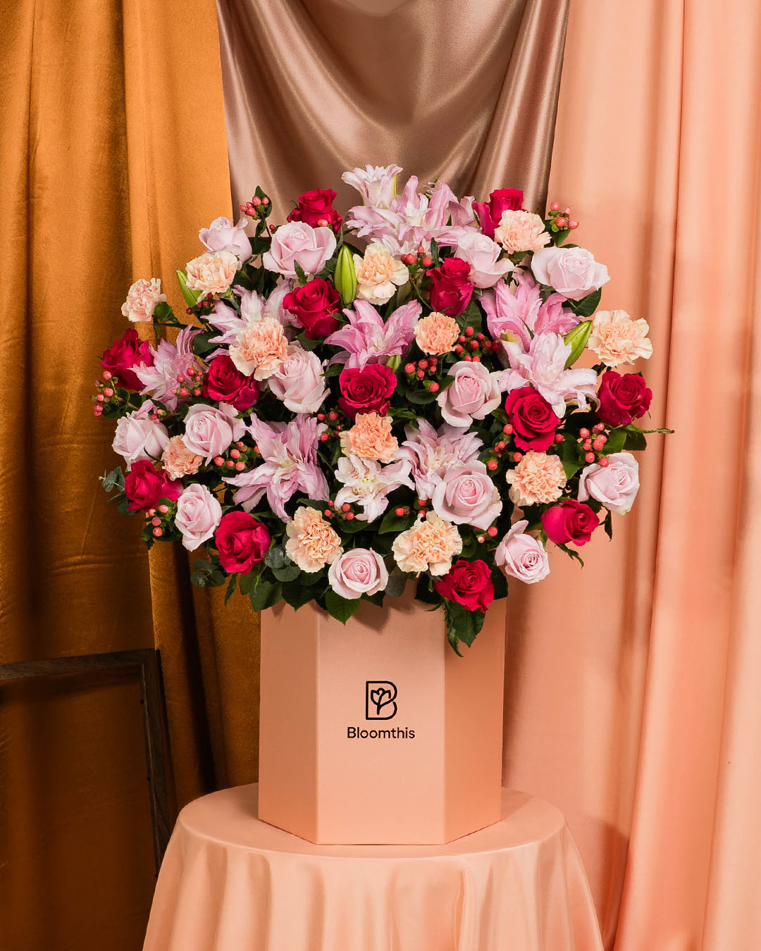 bloomthis-hat-box-luxe-beatrice-rose-lily-flower-box-1080x1350-02