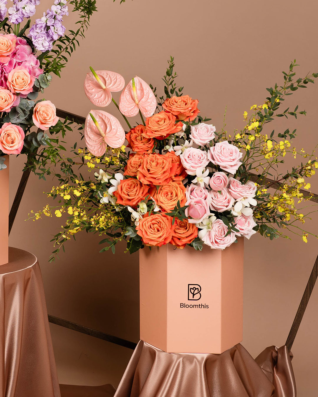 bloomthis-hat-box-luxe-euphemia-rose-anthurium-flower-box-1080x1350-05