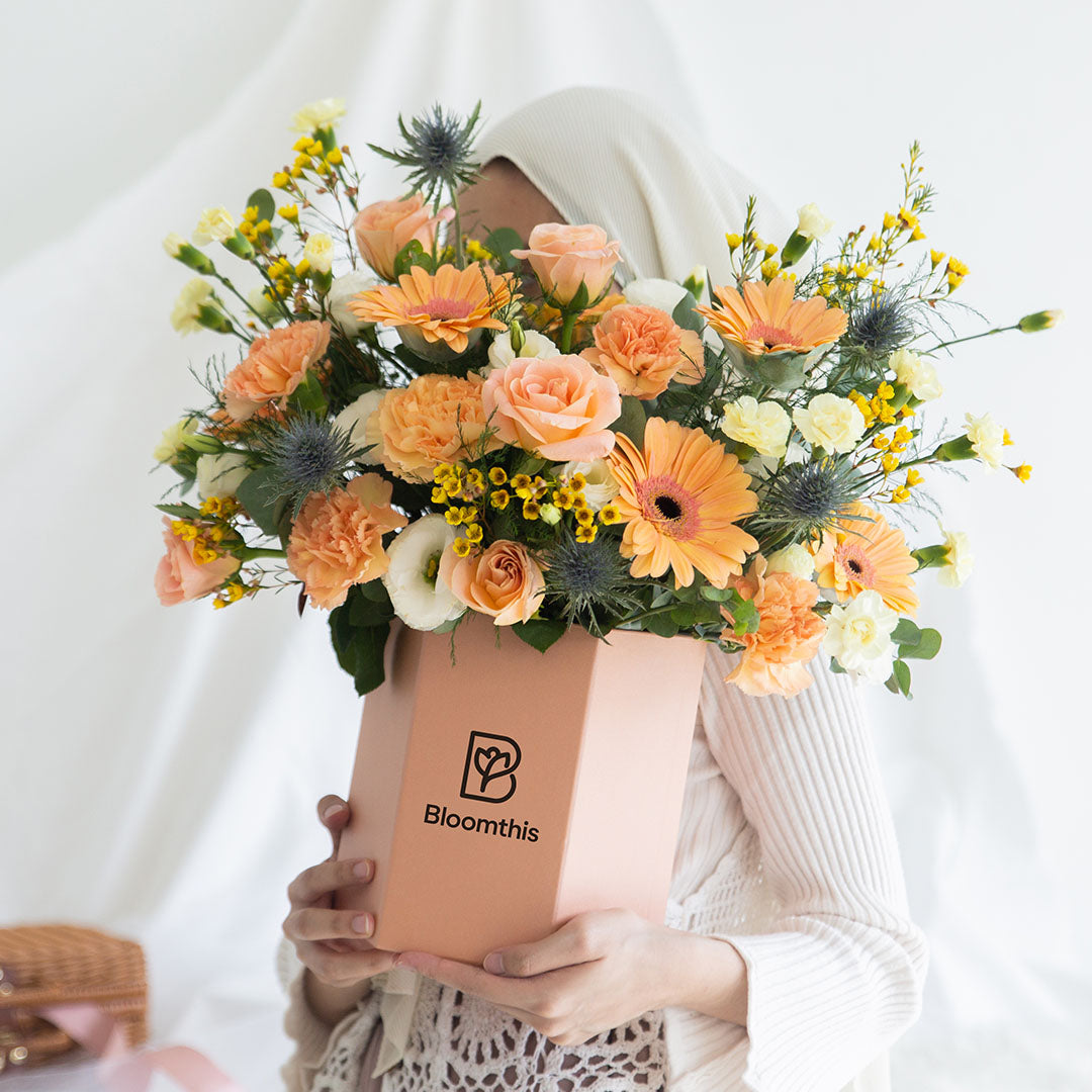 bloomthis-hat-box-neveah-peach-daisy-flower-box-1080x1080-02_2ada9463-0180-4694-a4fa-1f68cb41ed19