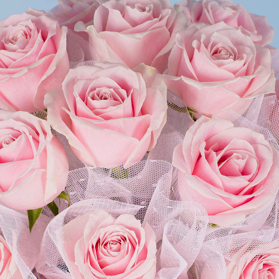 bloomthis-hat-box-odette-pink-rose-flower-box-1080x1080-05