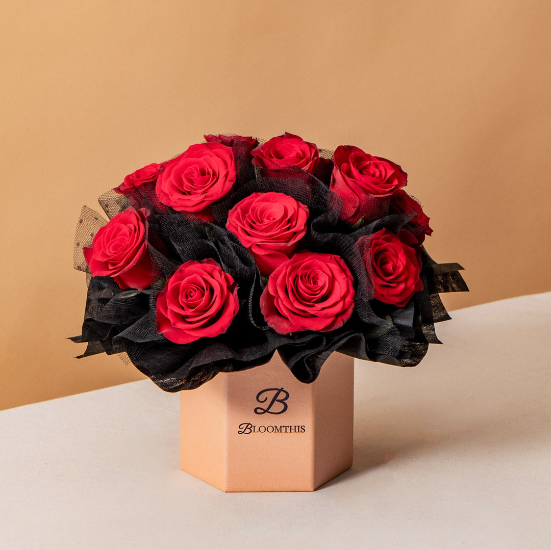 Odile Red Rose Flower Box (VD)