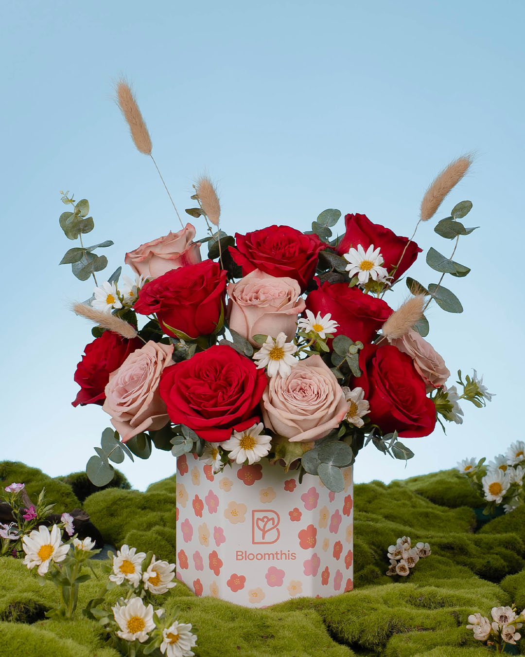 bloomthis-hat-box-spring-whimsy-bethany-red-rose-flower-box-1080x1350-03