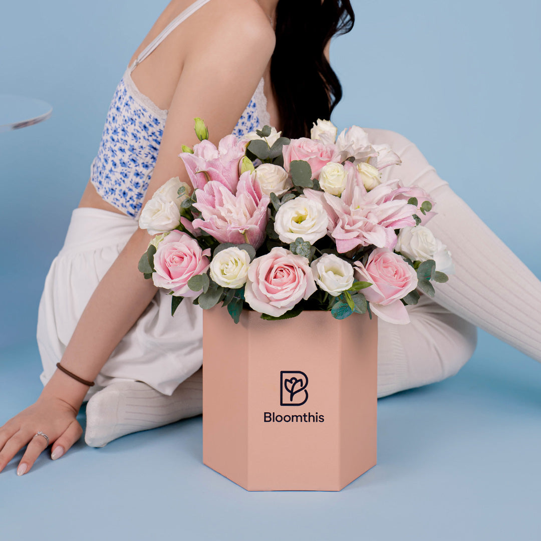 bloomthis-hat-box-tessa-pink-lily-flower-box-1080x1080-02