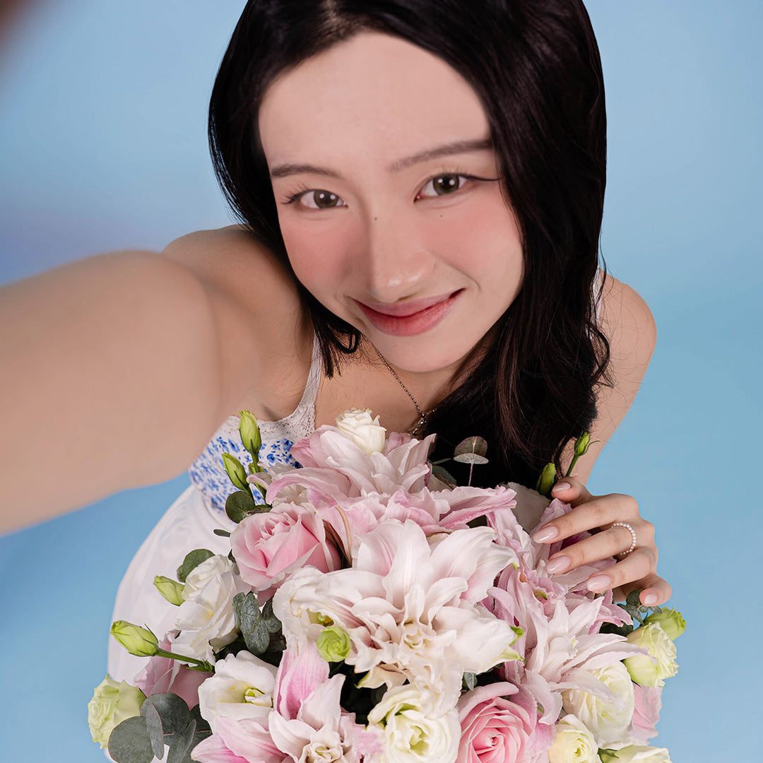 bloomthis-hat-box-tessa-pink-lily-flower-box-1080x1080-06