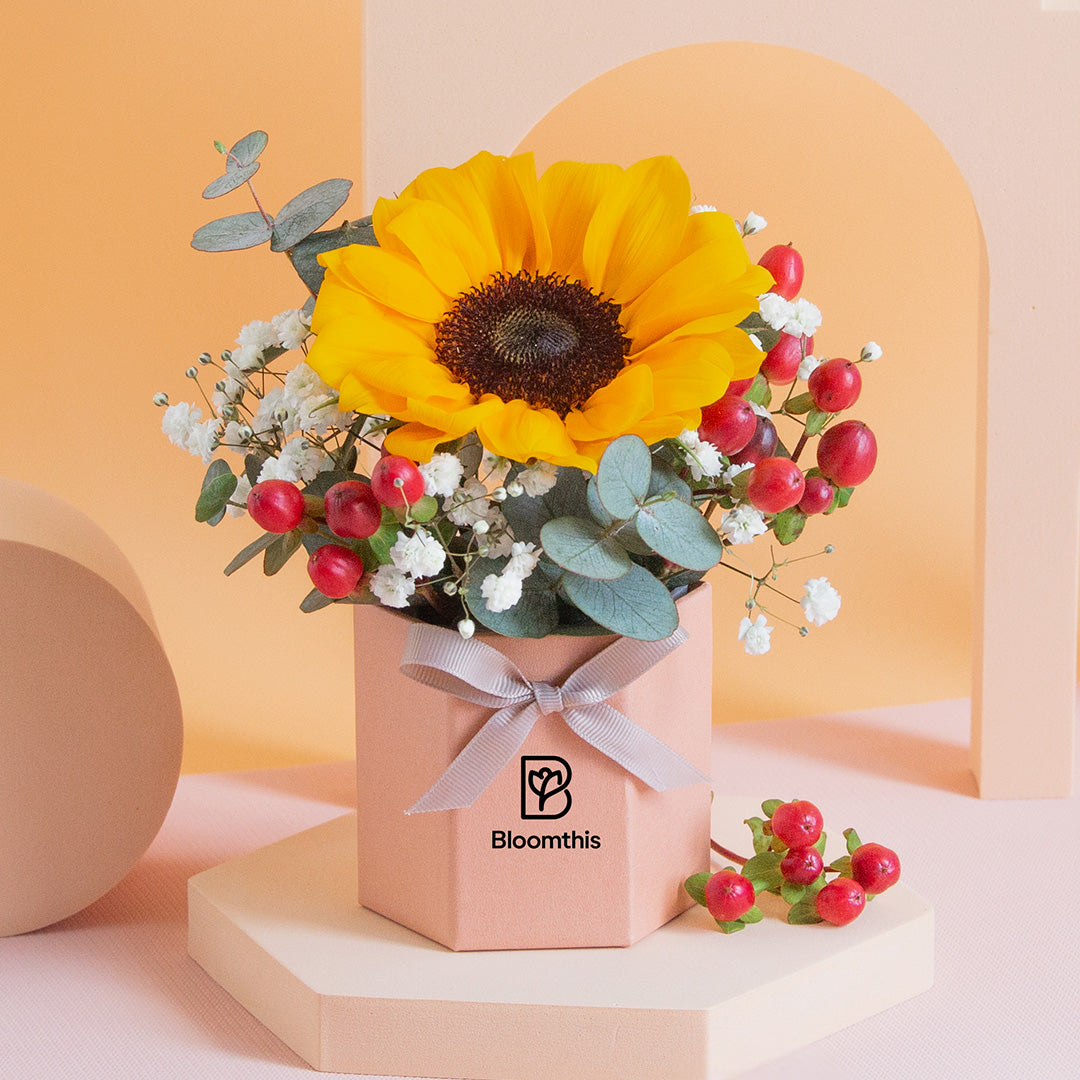 bloomthis-hat-box-tinkerbell-sunflower-mini-flower-box-1080x1080-03