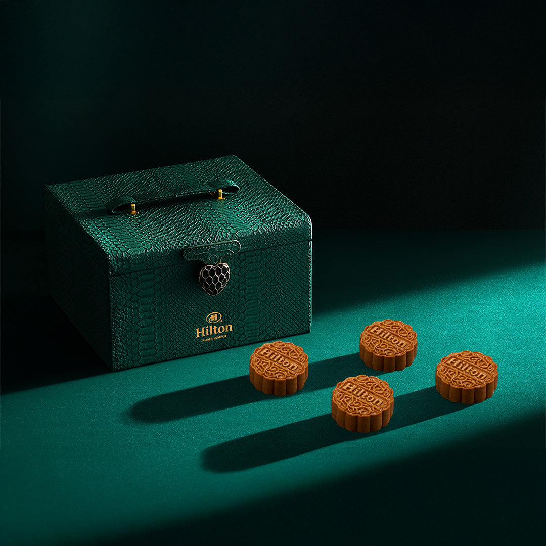 bloomthis-mooncake-hilton-emerald-eclipse-8pc-mooncake-gift-set-1080x1080-01