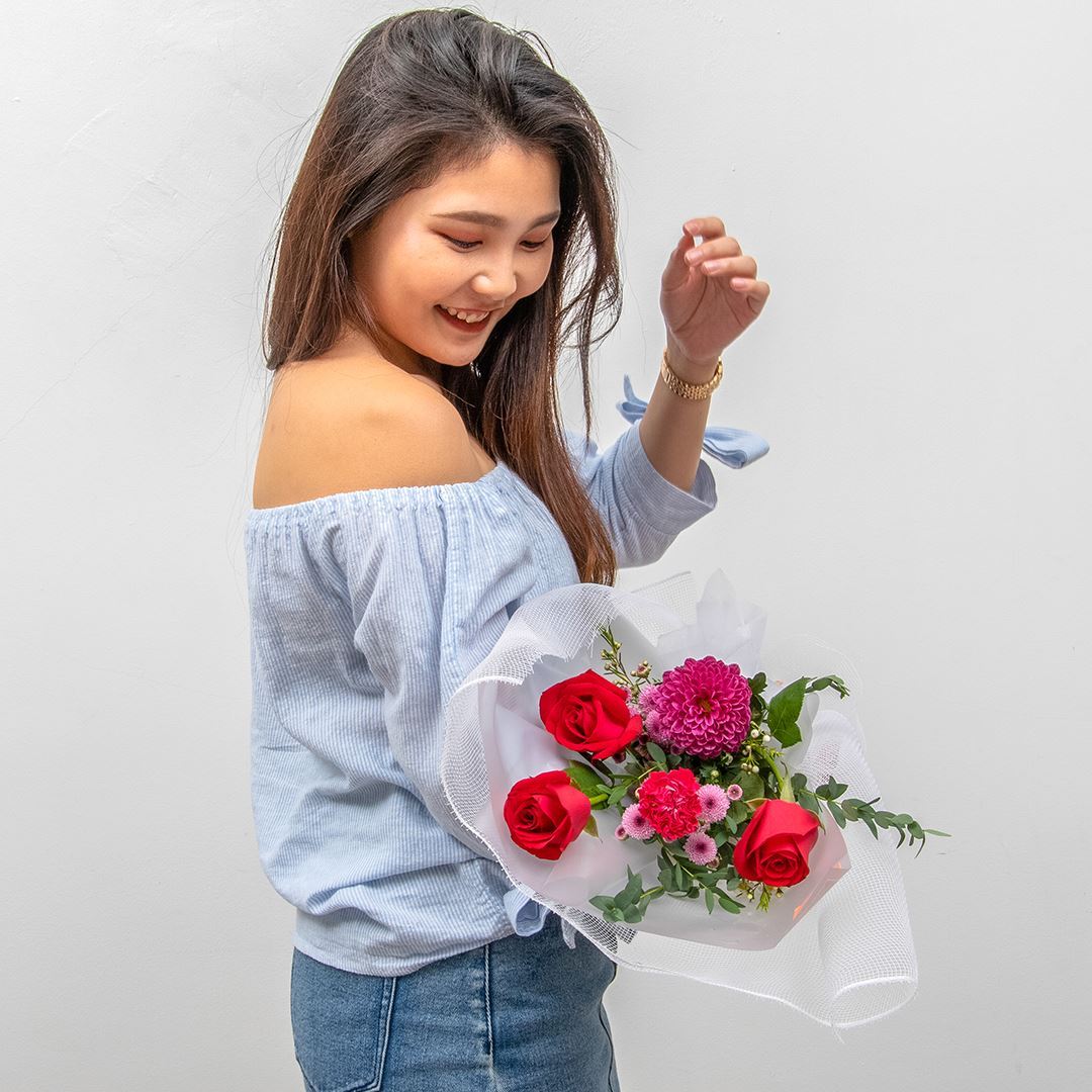 Audrey White Rose & Carnation Bouquet
