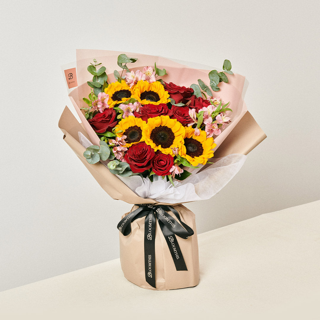 Sunflower and online rose bouquet