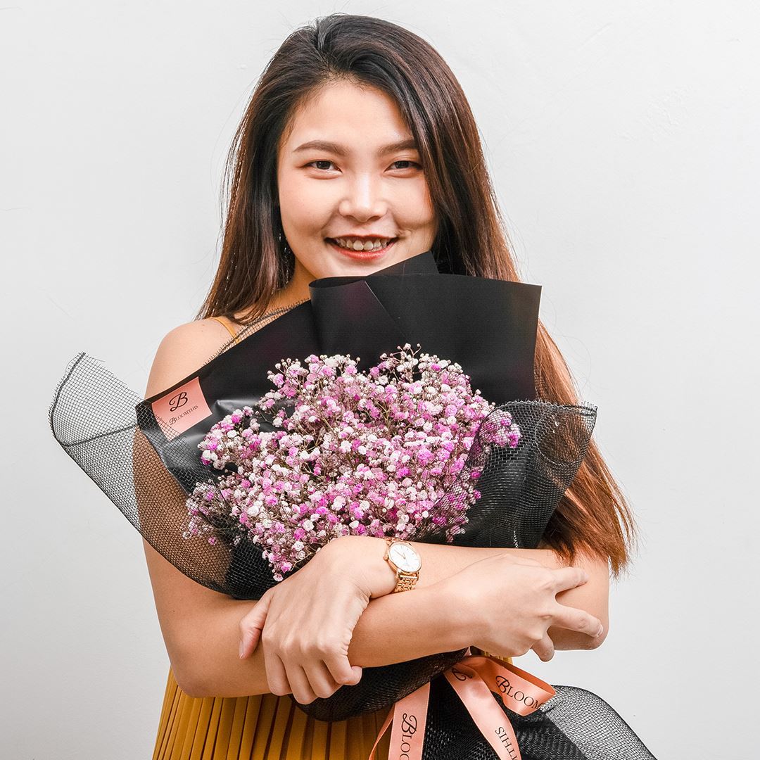 Cora Black Pink Baby's Breath Bouquet