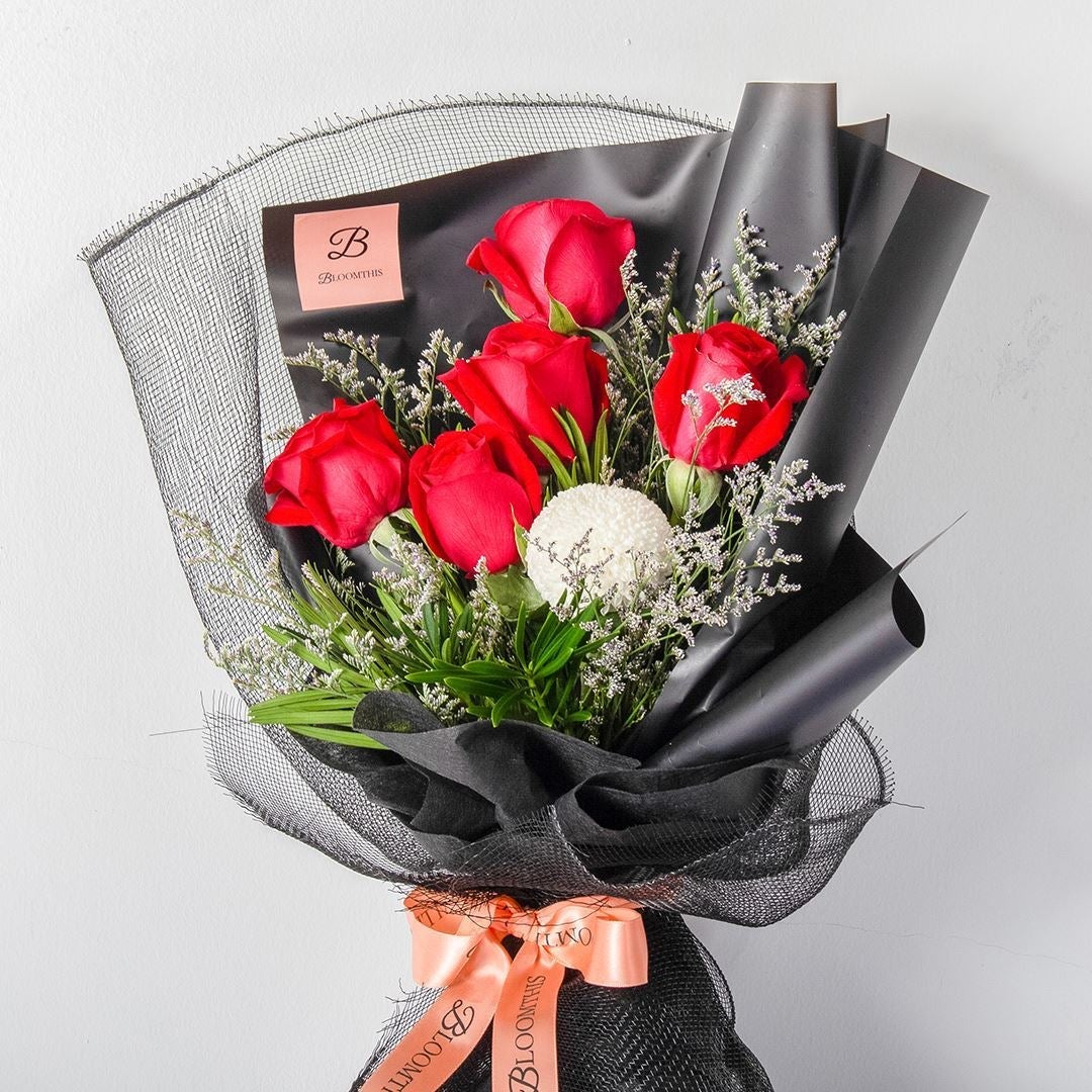 Evelyn Black Red Rose Valentine's Day Bouquet (VD)