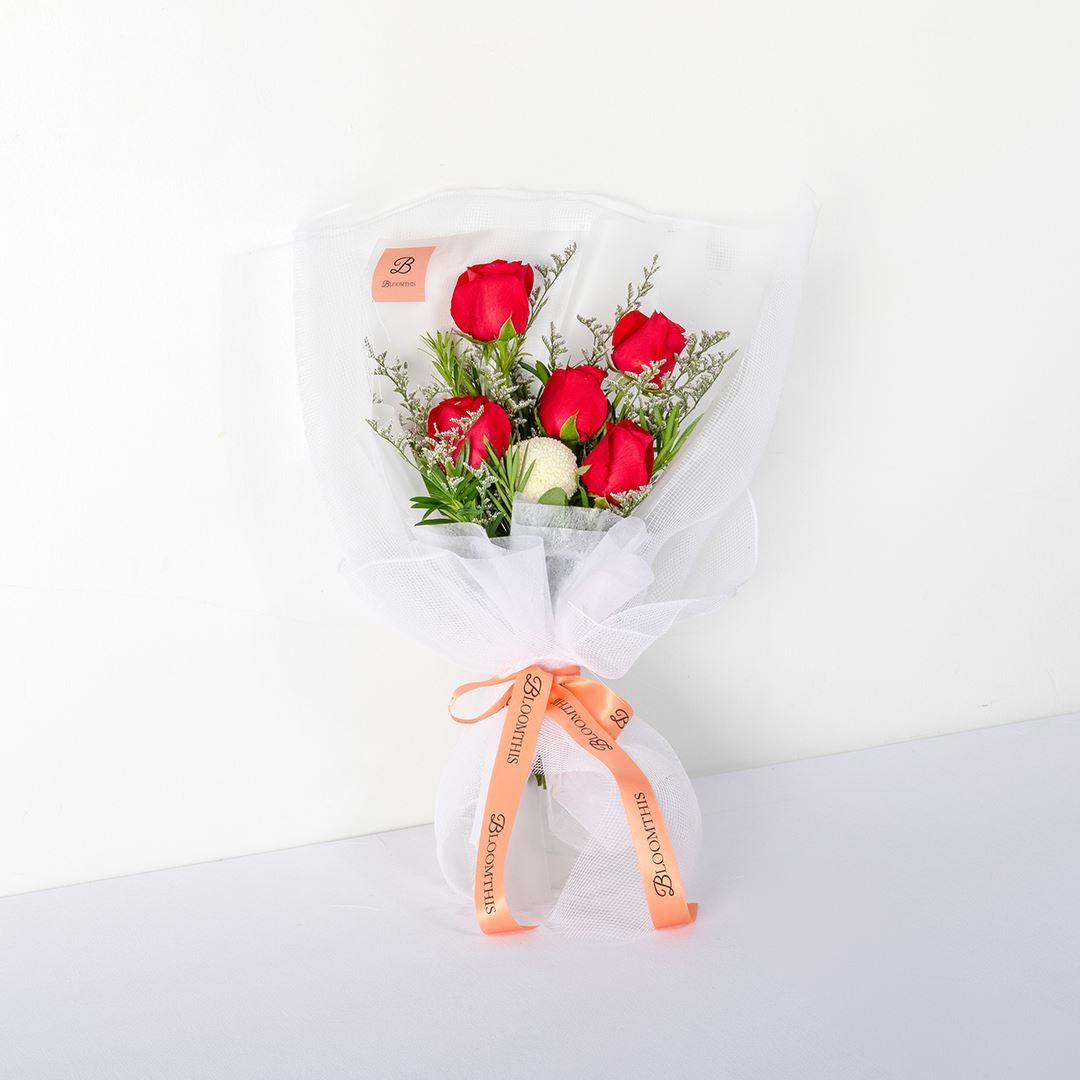 Evelyn White Red Rose Bouquet