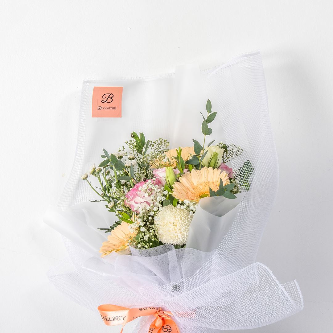 Isabella White Gerbera Bouquet