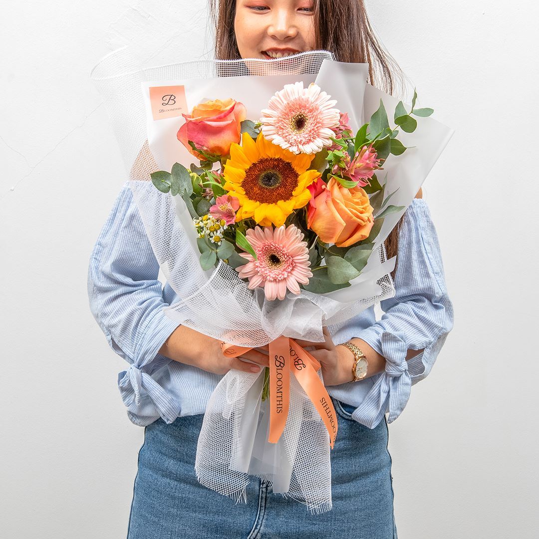 Julia White Sunflower & Rose Bouquet