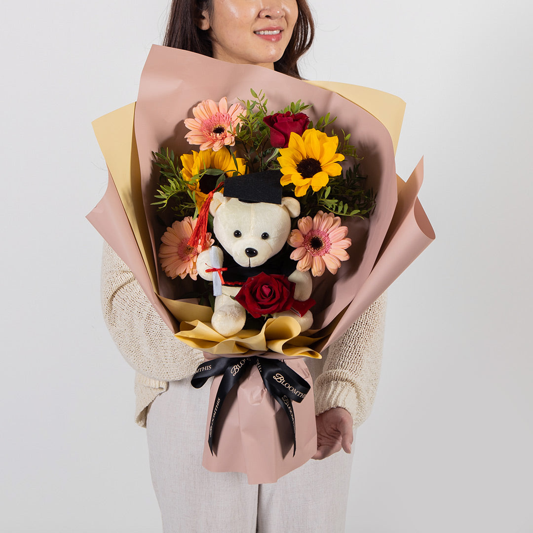 Mika Graduation Bear Bouquet (SC)
