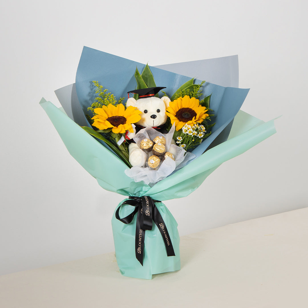 Graduation Bear & Chocolate Balloon Bouquet Box