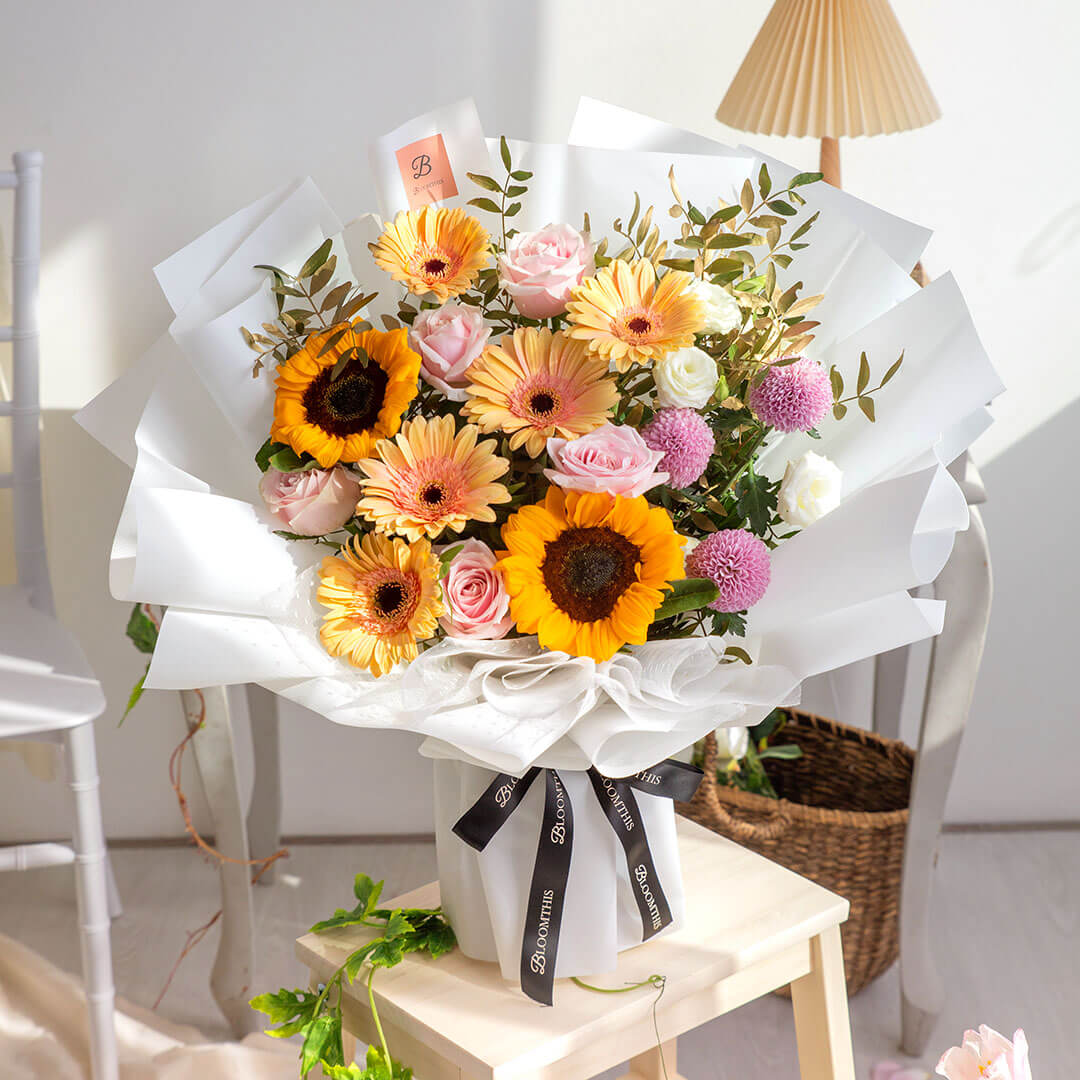 Steph Sunflower Bouquet